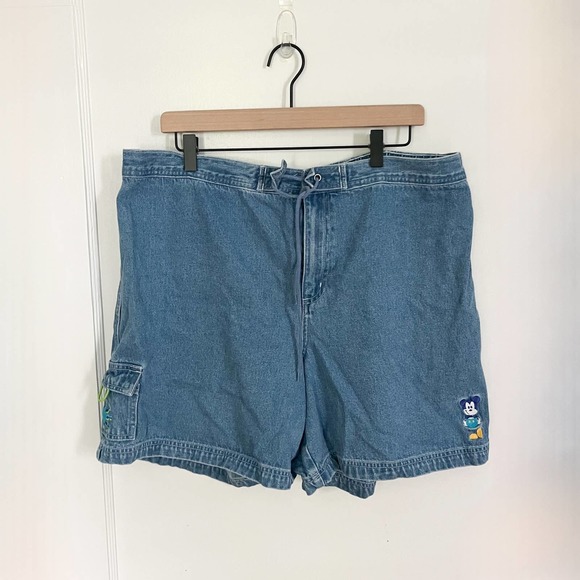 Vtg Disney Mickey Mouse Shorts XL - Picture 1 of 6